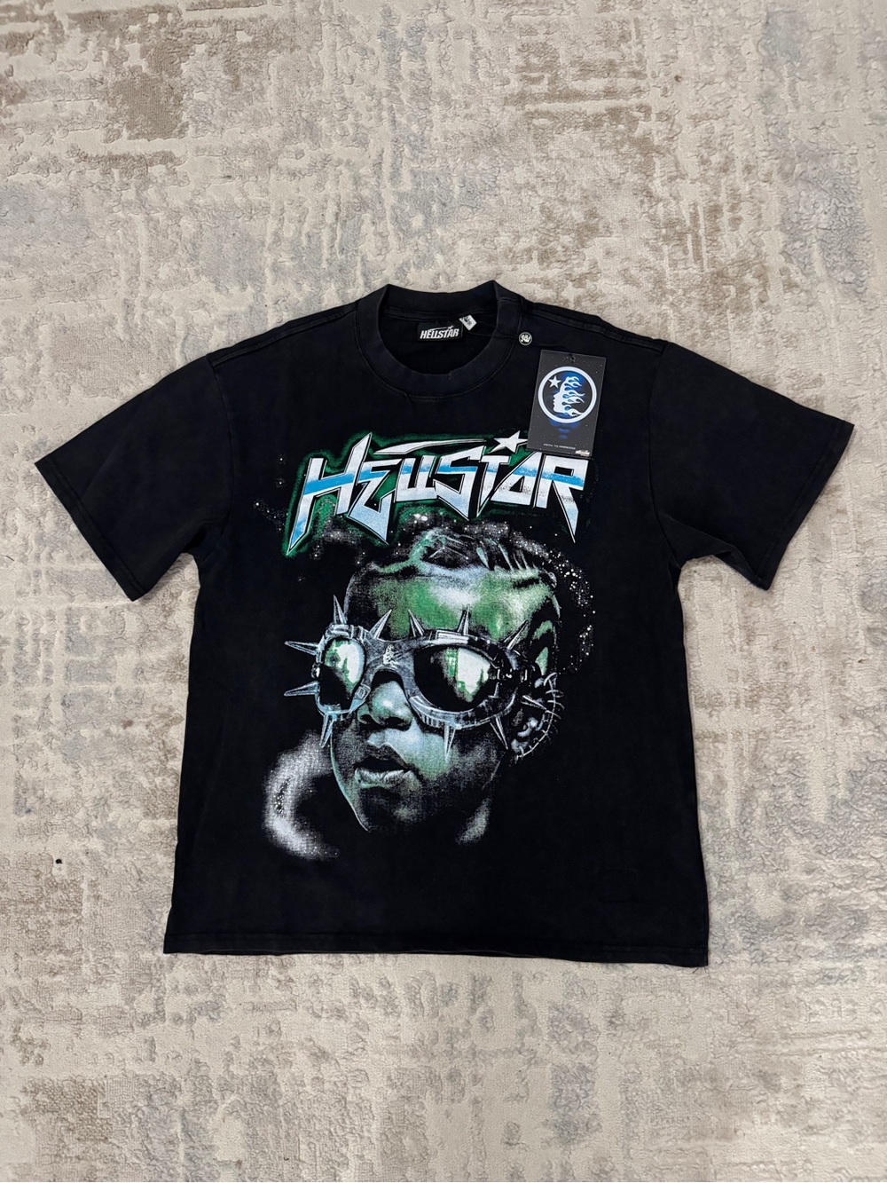 HELLSTAR TEE SIZE M